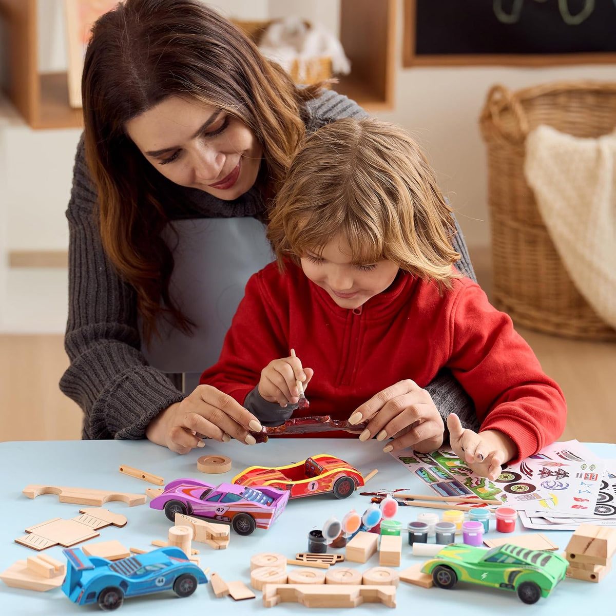 Klever Kits 4 DIY Wooden Race Cars Craft Kit, Build & Paint Your Own Wooden Race Cars, 44-Piece Arts & Crafts Set with Paints, Brushes, Stickers & Glue, Kids Ages 8+, Multicolor