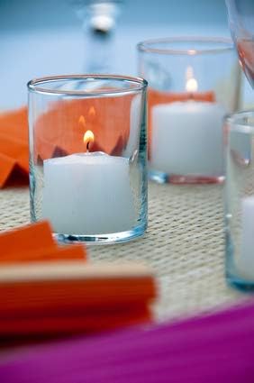 D'light Online Long 10 Hour Burn Time Unscented White Votive Candles - Small Candles for Birthdays, Home Decoration, Restaurants, Synagogues, Churches and Weddings (White, 10 Hour - Set of 288)