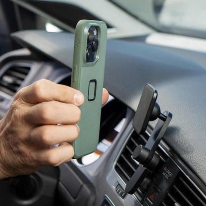 Peak Design Mobile Car Vent Mount | Black Universal Magnetic Smartphone Holder for Vehicle Air Vents, Portable Water-Resistant Aluminum Phone Mount