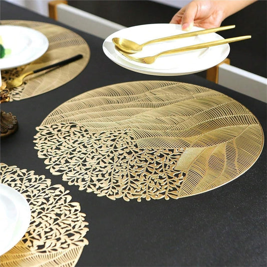 Round Placemats Set of 6, Vinyl Placemats PVC Hollow Out Dining Table Runner Non-Slip Tablemats Waterproof Leaf Shaped Placemats Heat Resistant Pad for Wedding Decoration(Rose Gold)