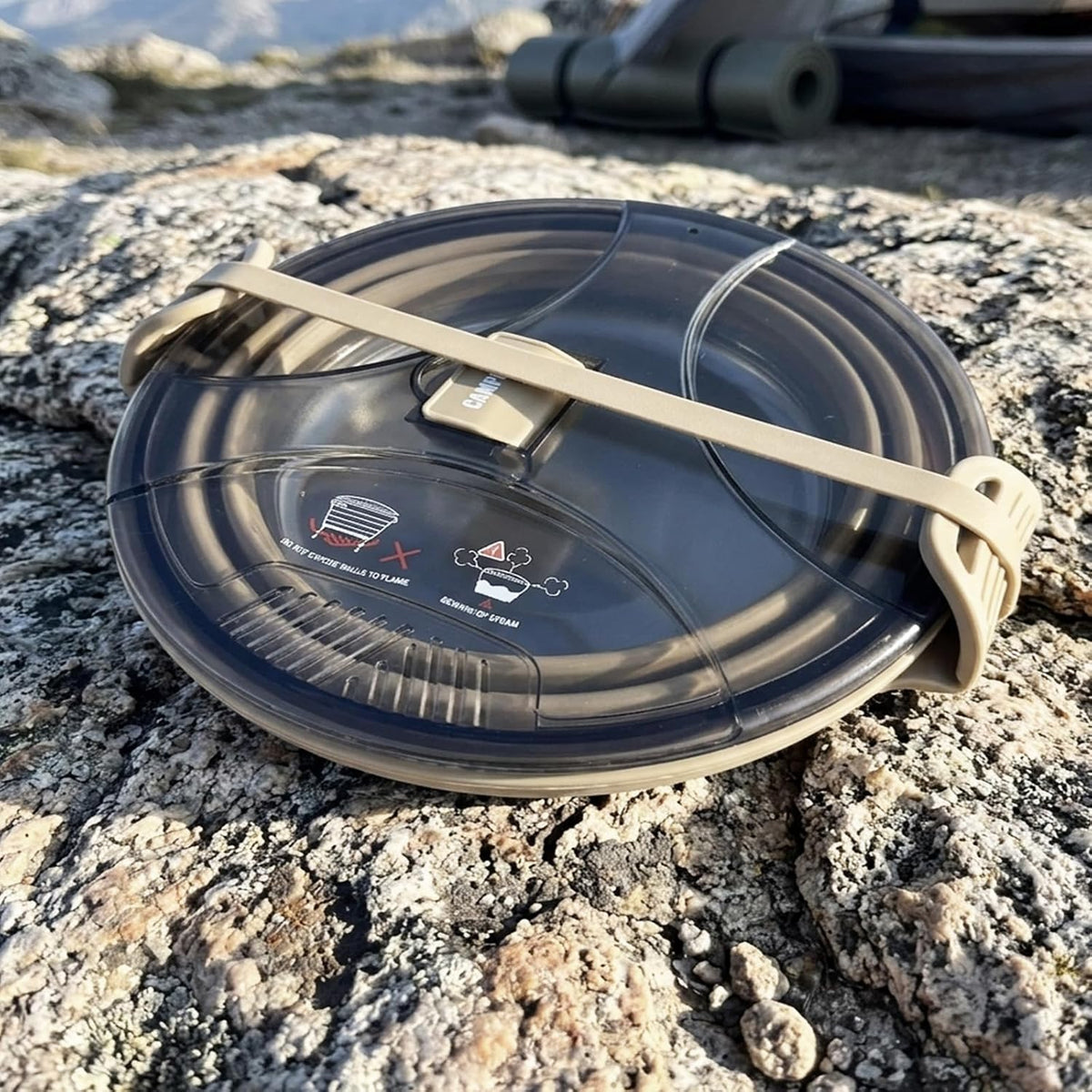 2.5L Collapsible Camping Cook Pot, Khaki Portable Cookware, Outdoor Hiking