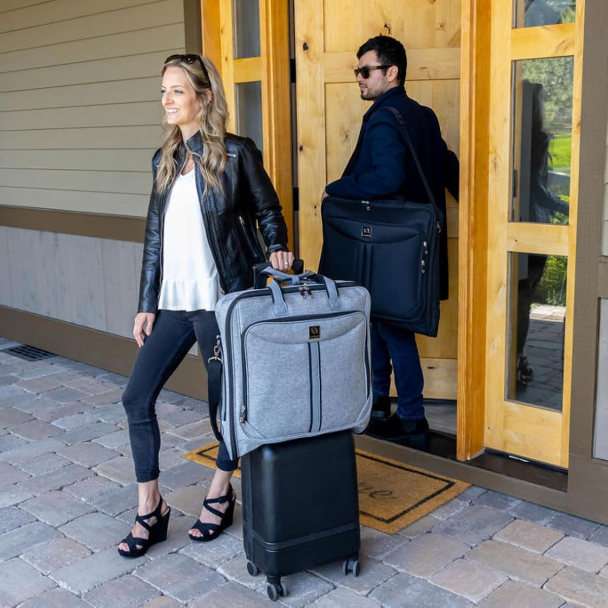 ZEGUR Premium Travel Garment Bag | Carry-On Suit & Dress Bag with Shoulder Strap, Laptop Sleeve & Shoe Pocket