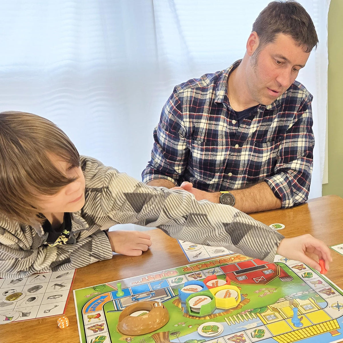 PlayQuest Scavenger Quest Board Game, Outdoor Seek-and-Find Family Game for Kids & Adults, 2-4 Players, Ages 5+, Educational Strategy & Adventure Game, 20-Minute Gameplay