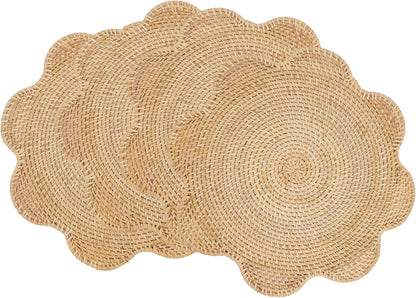 SARO LIFESTYLE Scalloped Rattan Round Placemats (Set of 4) – Handwoven Natural Fiber Design for Dining, Entertaining & Everyday Table Settings, 15"