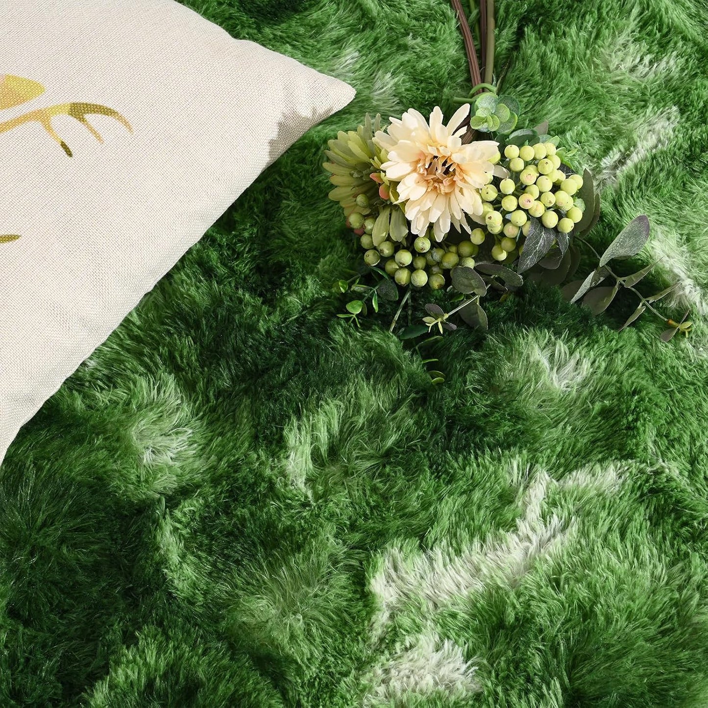 DweIke Fluffy Dark Green Rugs for Bedroom Living Room, 6x9 Large Soft Plush Shaggy Tie-Dyed Forest Moss Green Girls Boys Kids Rug, Non-Slip and Machine Washable Carpet for Dorm Nursery Decor